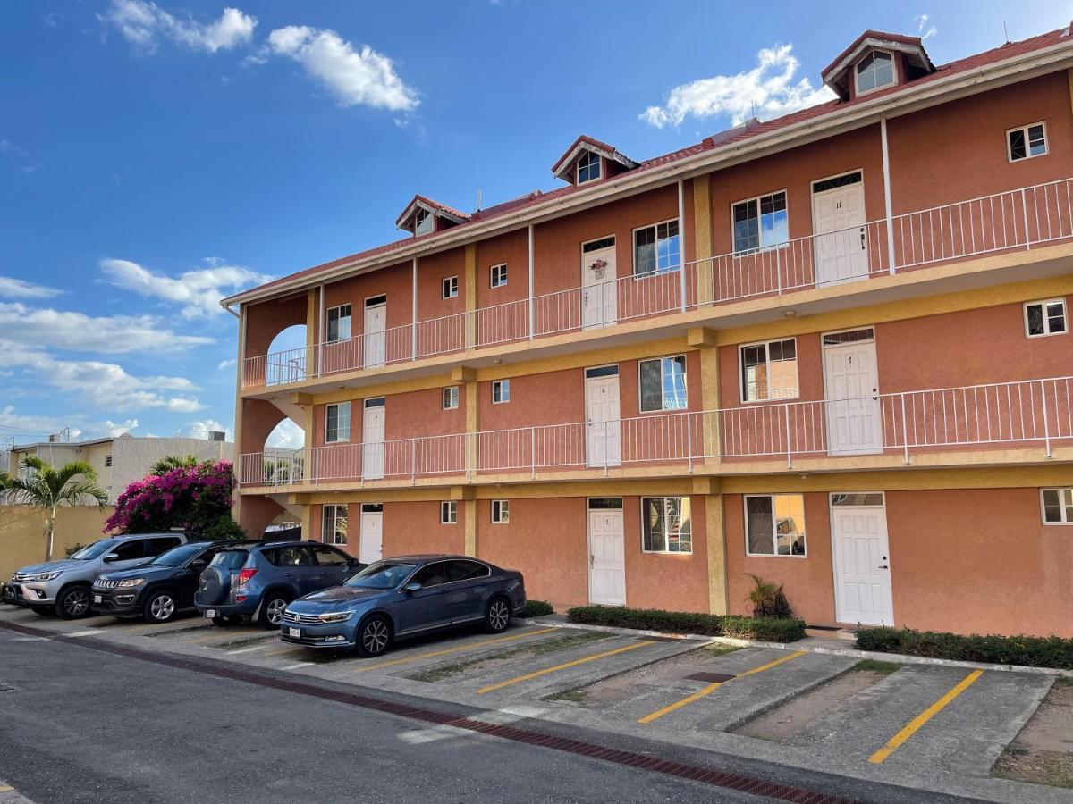 Kingstons Finest - Centrally Elegant Apartment *