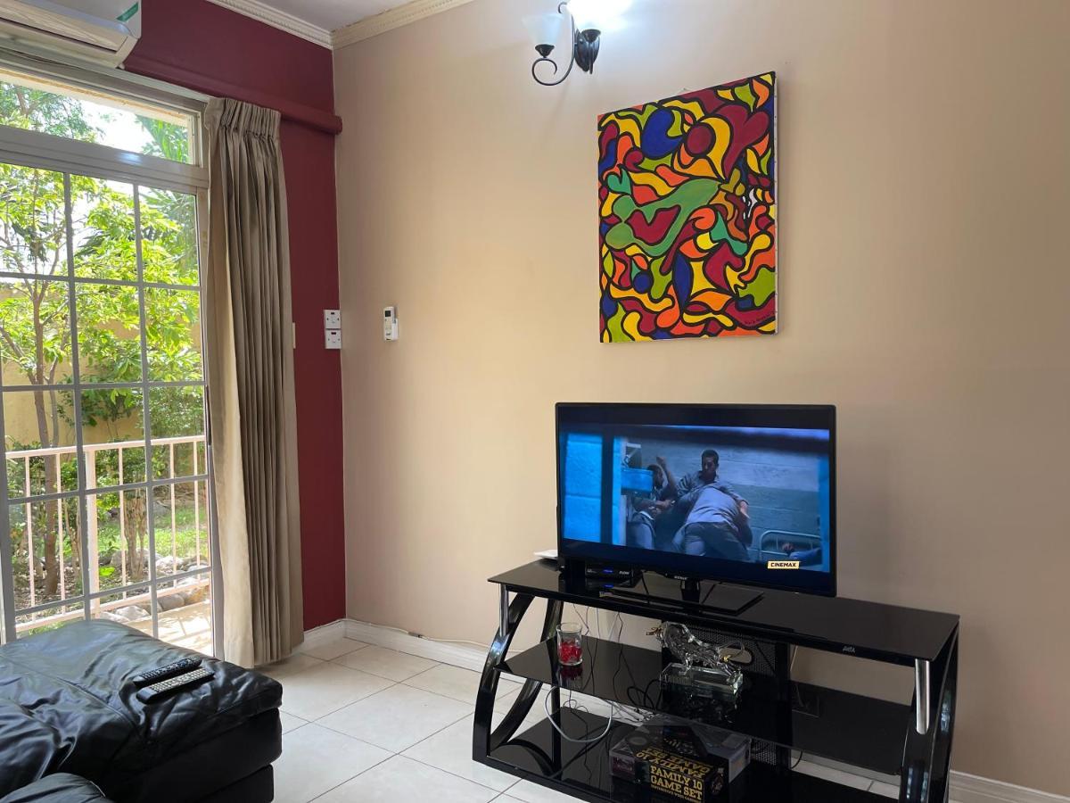 Apartment Kingstons Finest - Centrally Elegant