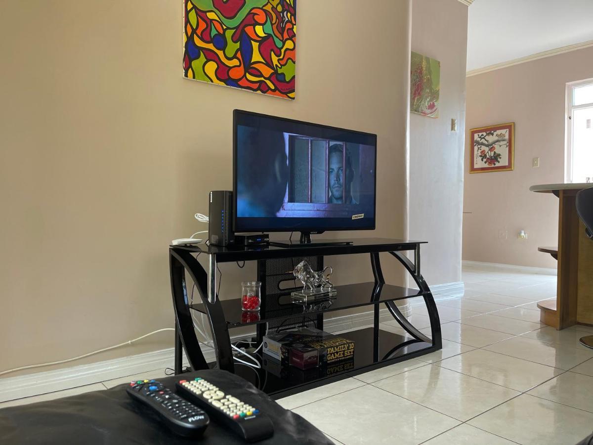 Kingstons Finest - Centrally Elegant Apartamento Kingston